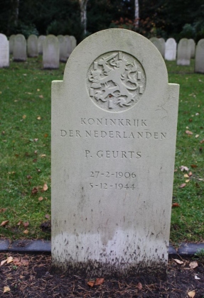 Grafsteen van Peter Geurts