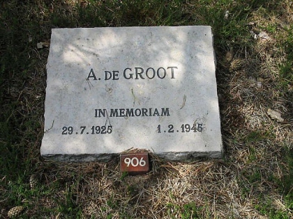 Grafsteen van Arie de Groot