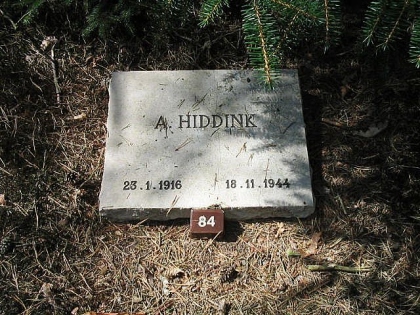 Grafsteen van Anton Hiddink