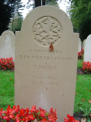 Grafsteen van Johannes Marks