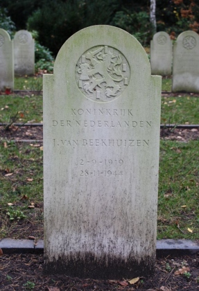 Grafsteen van Jan van Beekhuizen