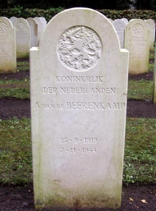 Grafsteen van Anthonie van de Beerenkamp
