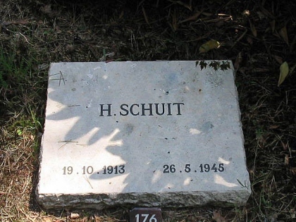 Grafsteen van Hendrik Schuit