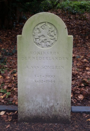 Grafsteen van Aart van Someren