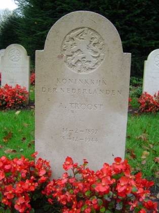Grafsteen van Albertus Troost