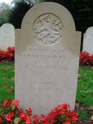 Grafsteen van Elbert Vastenburg
