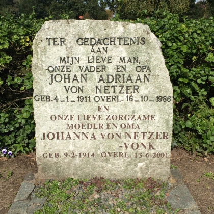 Grafsteen van Johan Adriaan von Wolffen