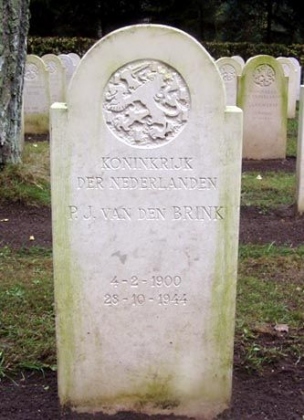 Grafsteen van Peter Jacobus van den Brink